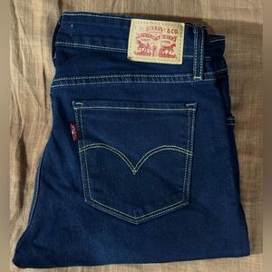 Levi's Women's 711 Skinny Stretch Jeans Size.27